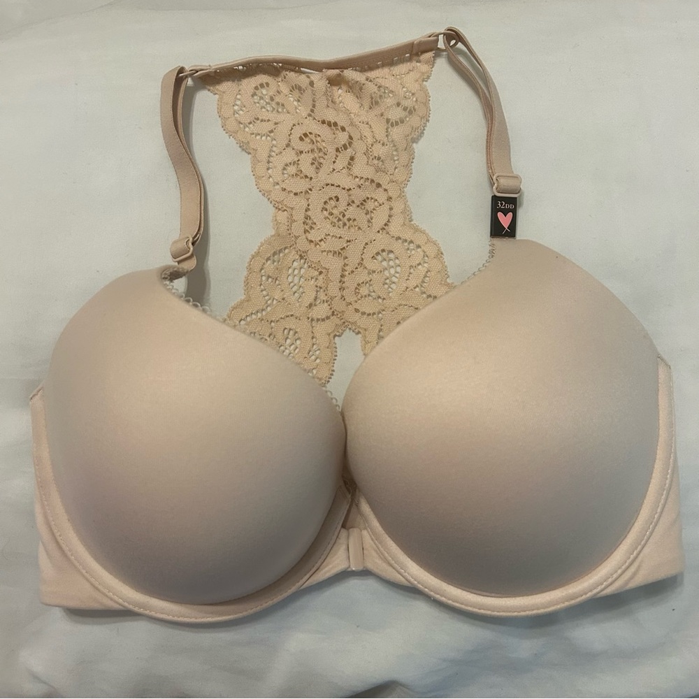 Victoria’s Secret front close nude bra lace racer back
